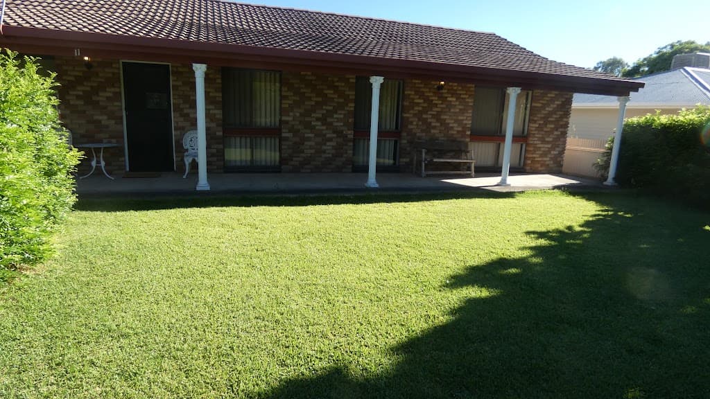 11 Logan Street, Moree, NSW, 2400, Moree - Thumbnail 2