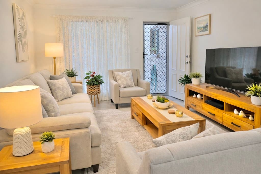 8/1 Bass Court, North Lakes - Thumbnail 2