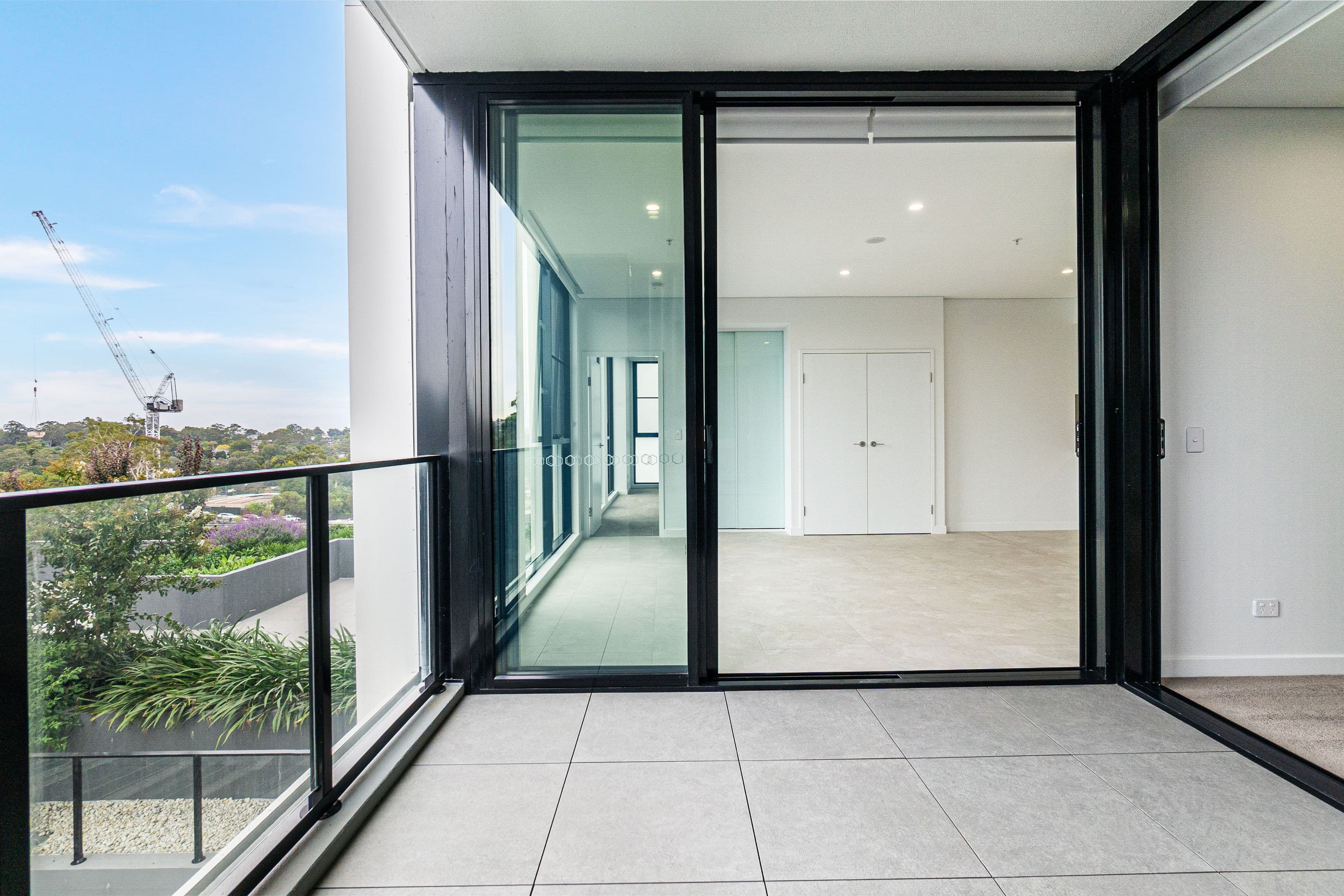 704/25 Dawes Avenue, Castle Hill NSW 2154, Castle Hill - Thumbnail 5