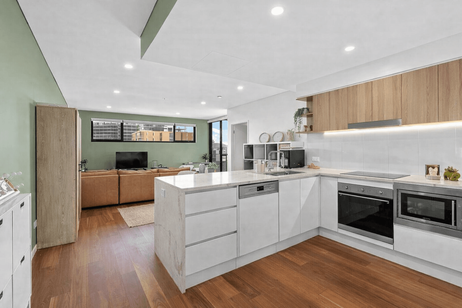 35/9 Flora Street, Stones Corner QLD 4120, Stones Corner - Thumbnail 3