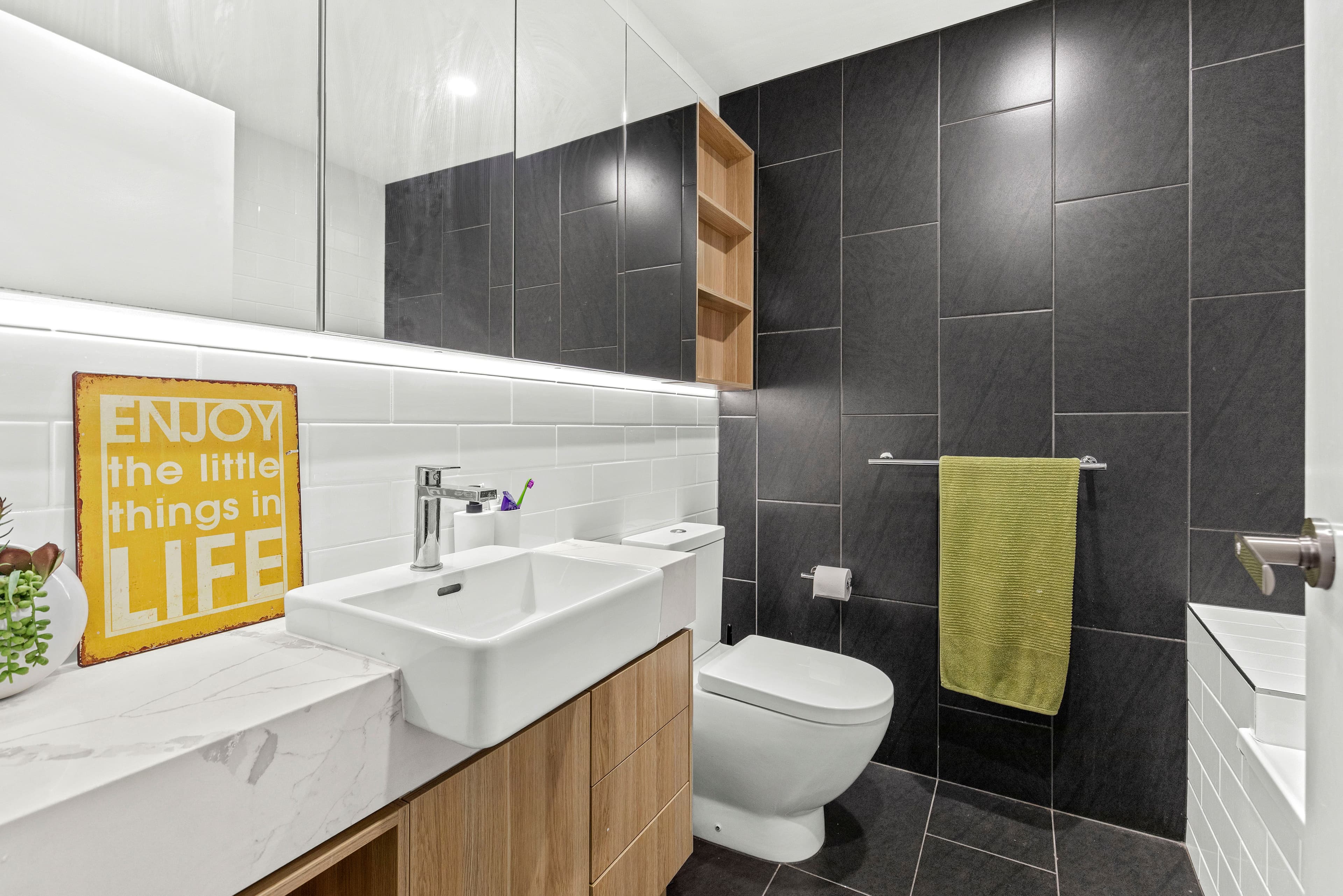 35/9 Flora Street, Stones Corner QLD 4120, Stones Corner - Thumbnail 8