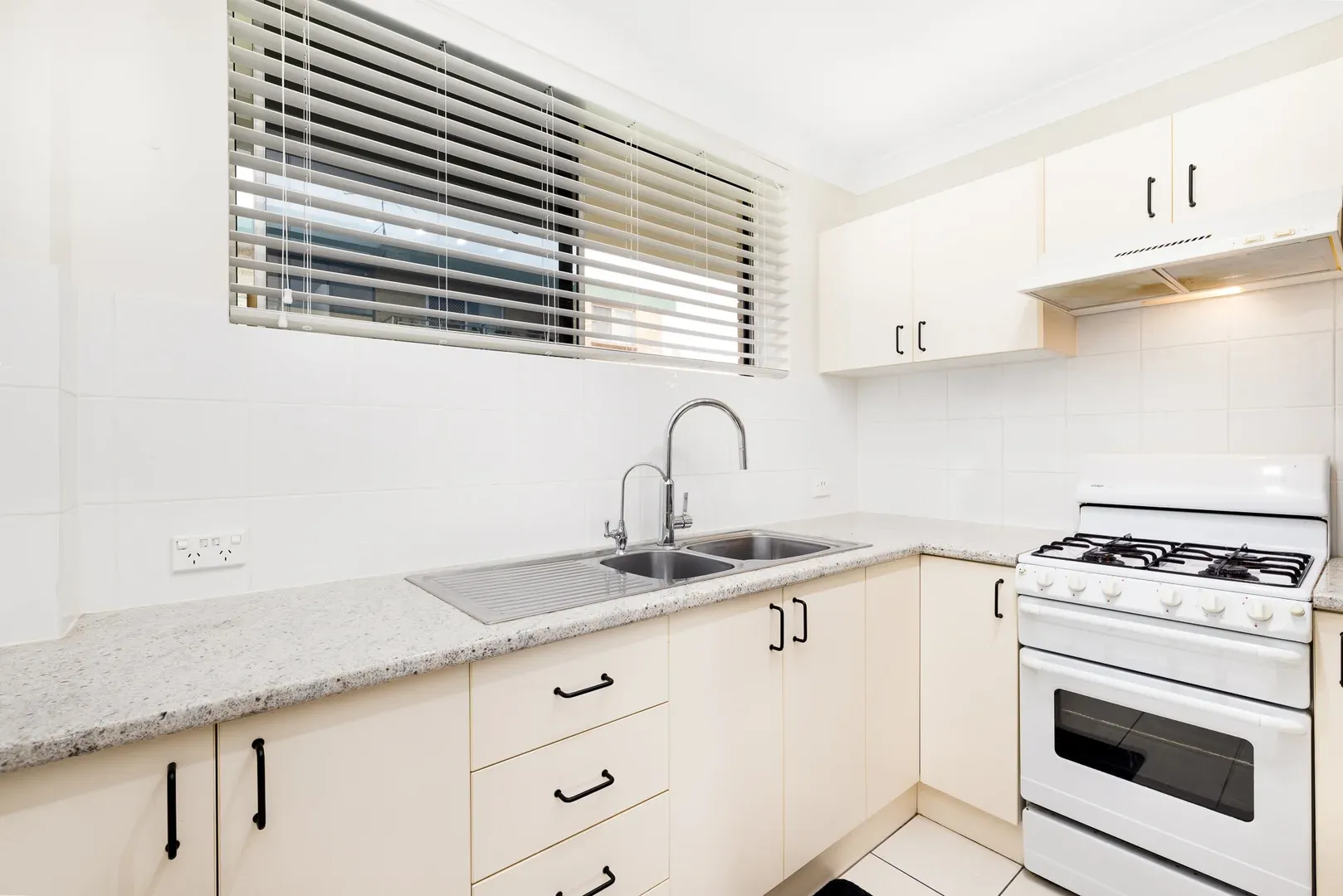 2/32 Julia Street, Wavell Heights QLD 4012, Wavell Heights - Thumbnail 7