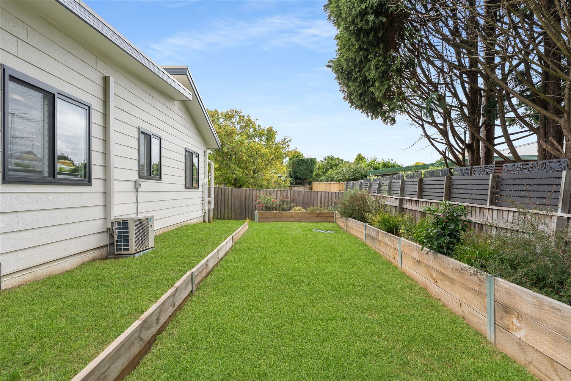 10 Pyrus Place, Bowral, Bowral - Thumbnail 4