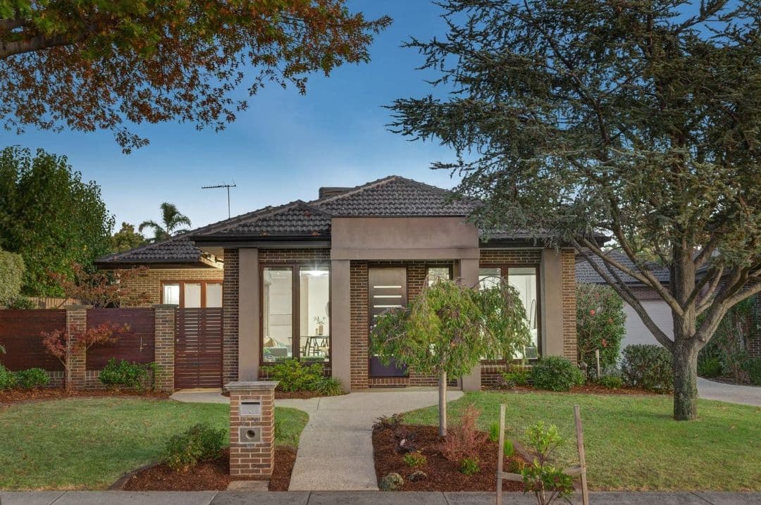 1/22-24 Winbourne Road, Mount Waverley VIC 3149, Mount Waverley - Image 1