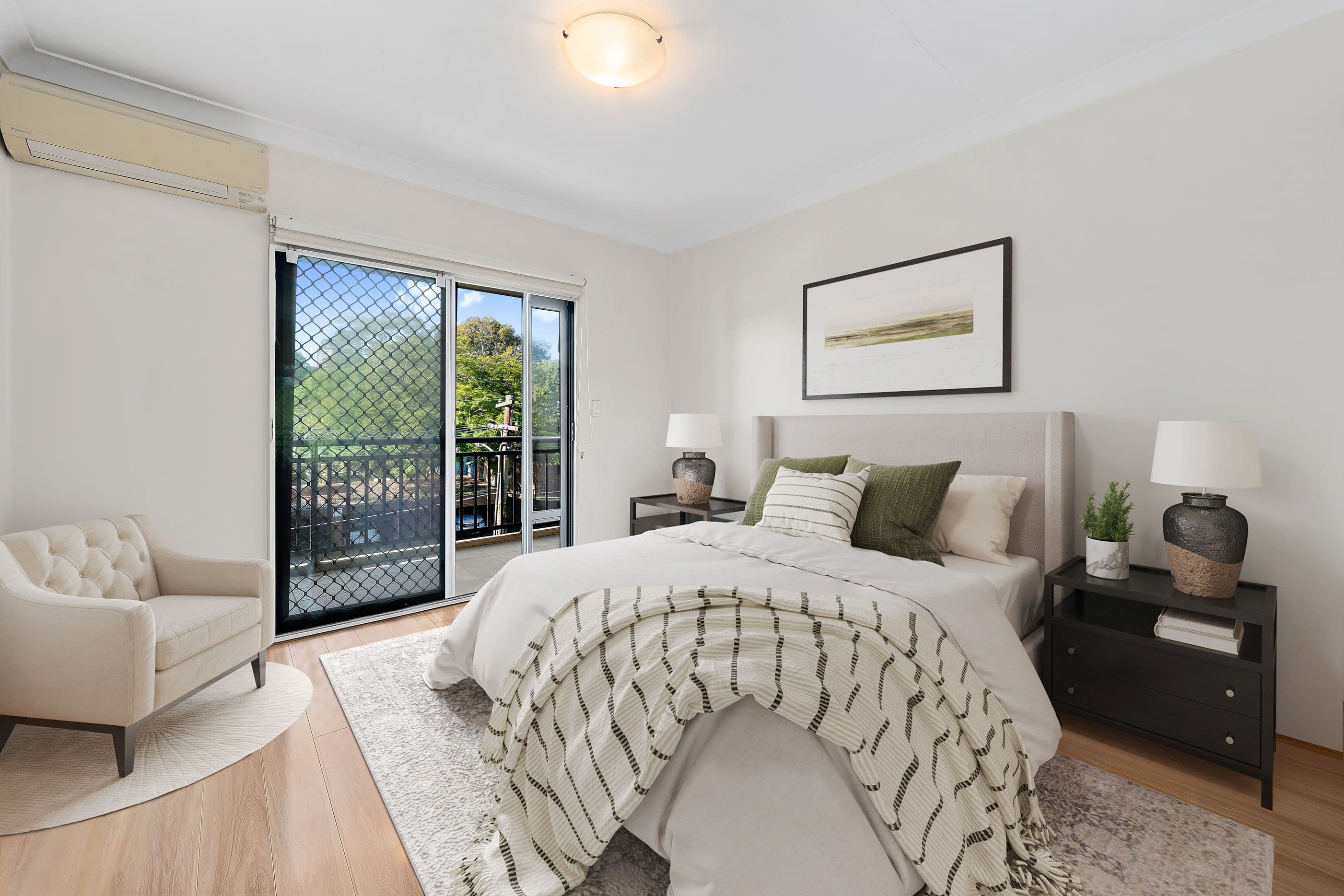 15/2-14 Pacific Highway (enter via Corona Ave), Roseville NSW 2069, Roseville - Thumbnail 3