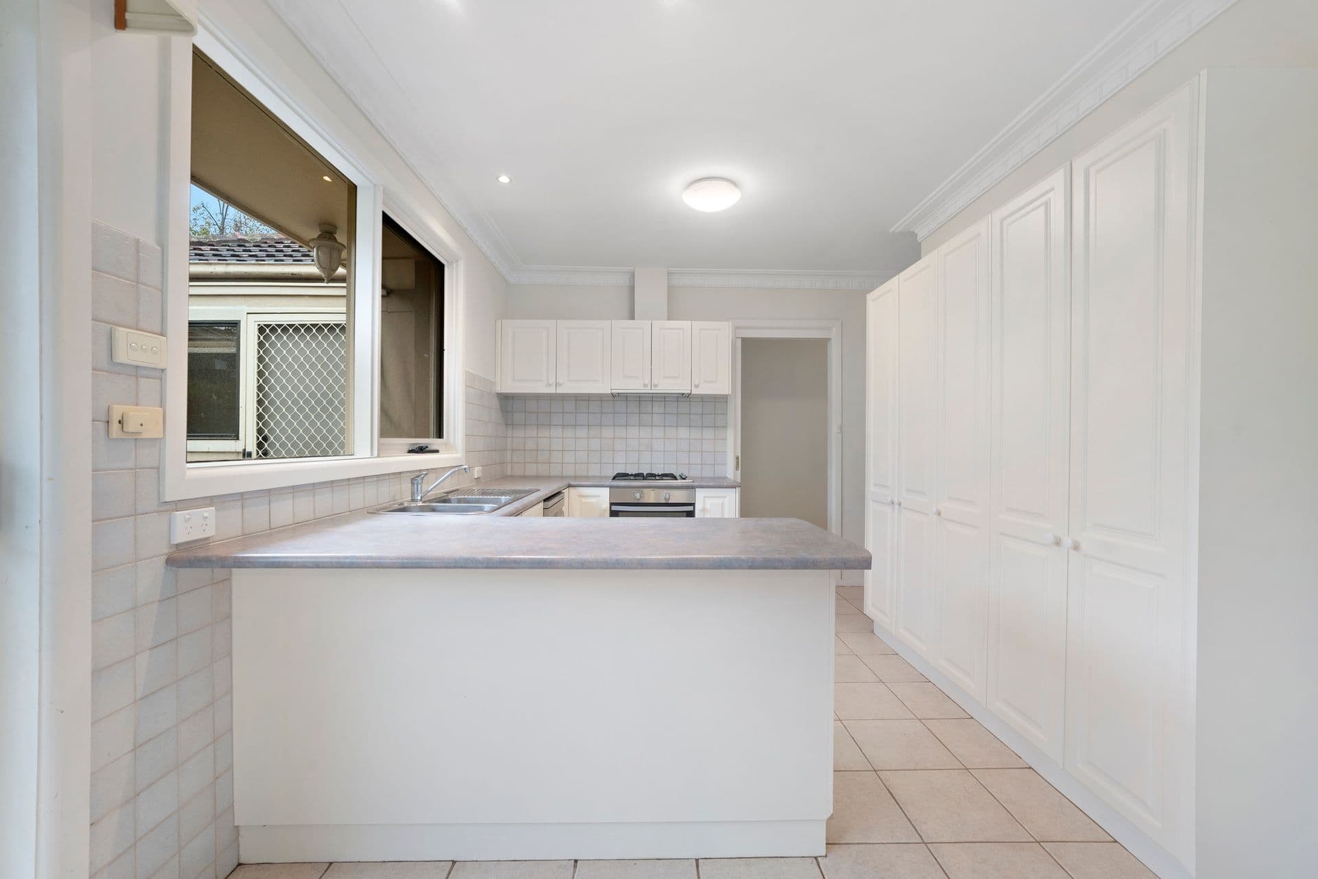 1/27 Park Road, Mount Waverley VIC 3149, Mount Waverley - Thumbnail 7