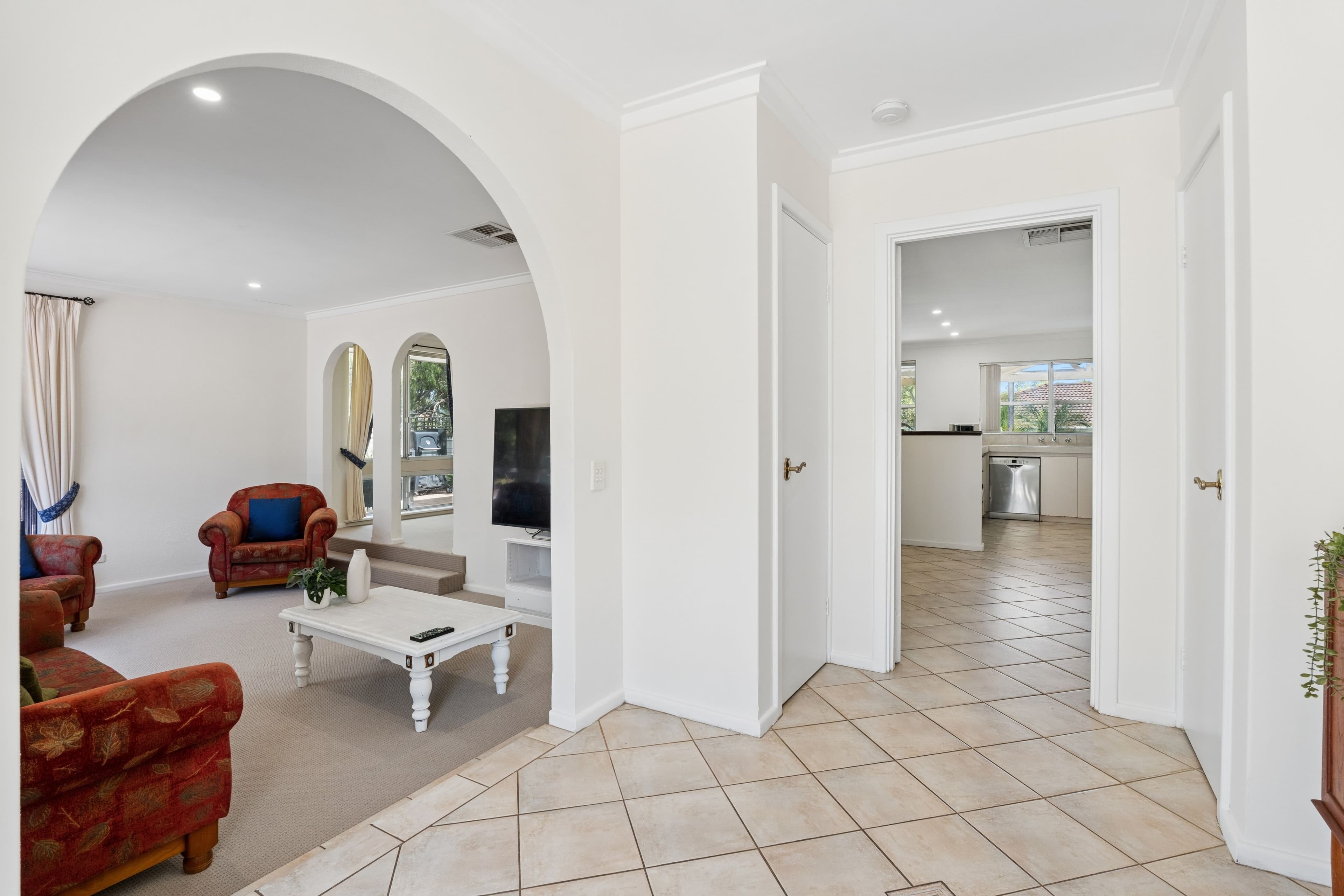 126 West Street,, Toowoomba City QLD 4350, Toowoomba City - Thumbnail 3