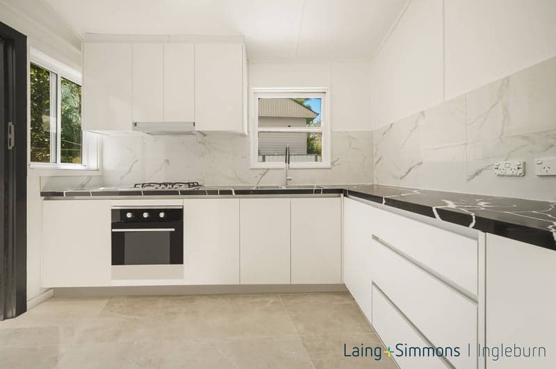 48 Grandview Drive, Campbelltown, Campbelltown - Thumbnail 2