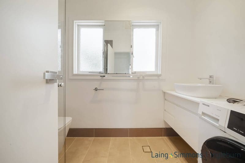 48 Grandview Drive, Campbelltown, Campbelltown - Thumbnail 5