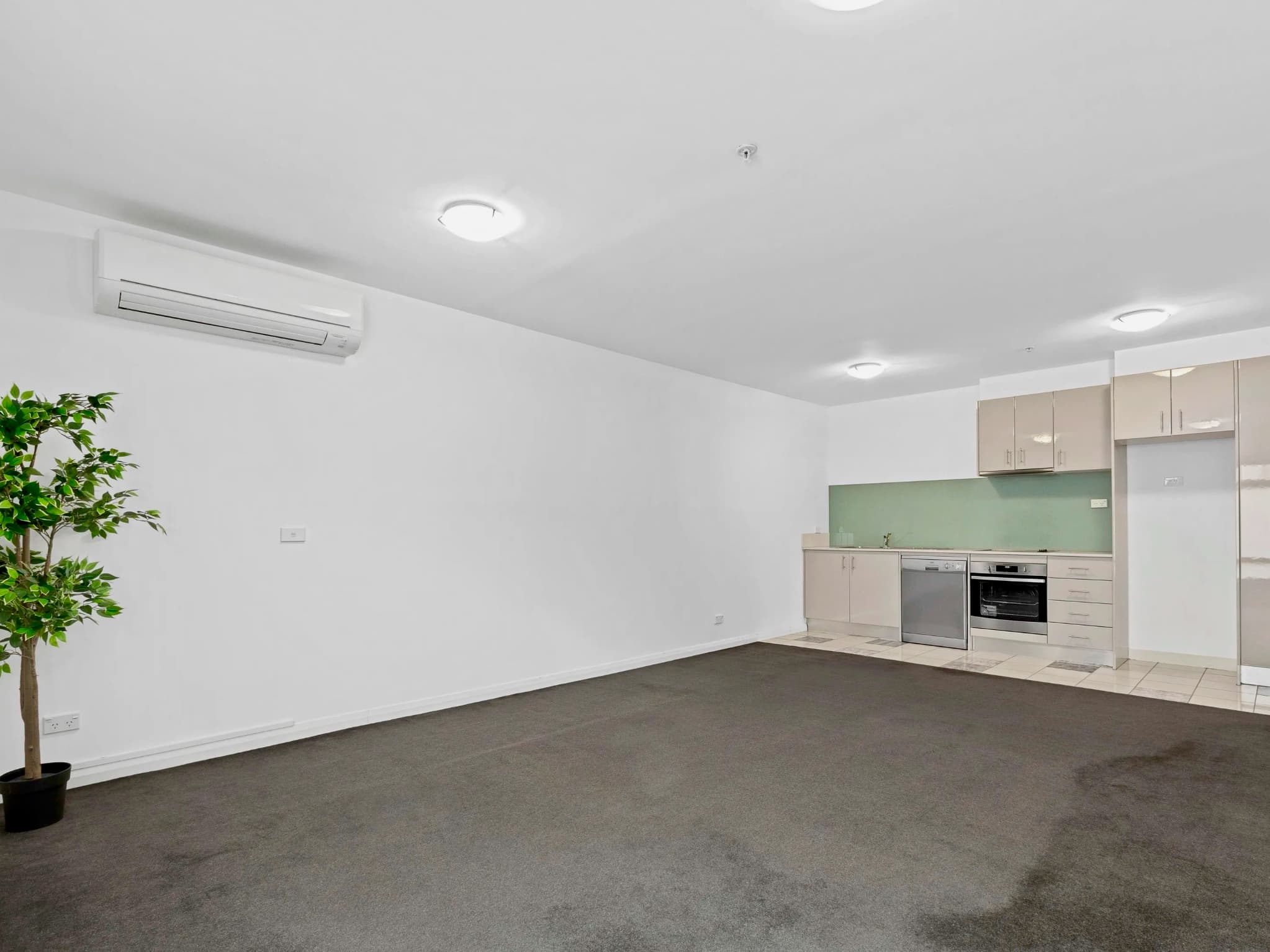 1 / 7 Cardigan Street, St Kilda East, VIC, St Kilda East - Thumbnail 3