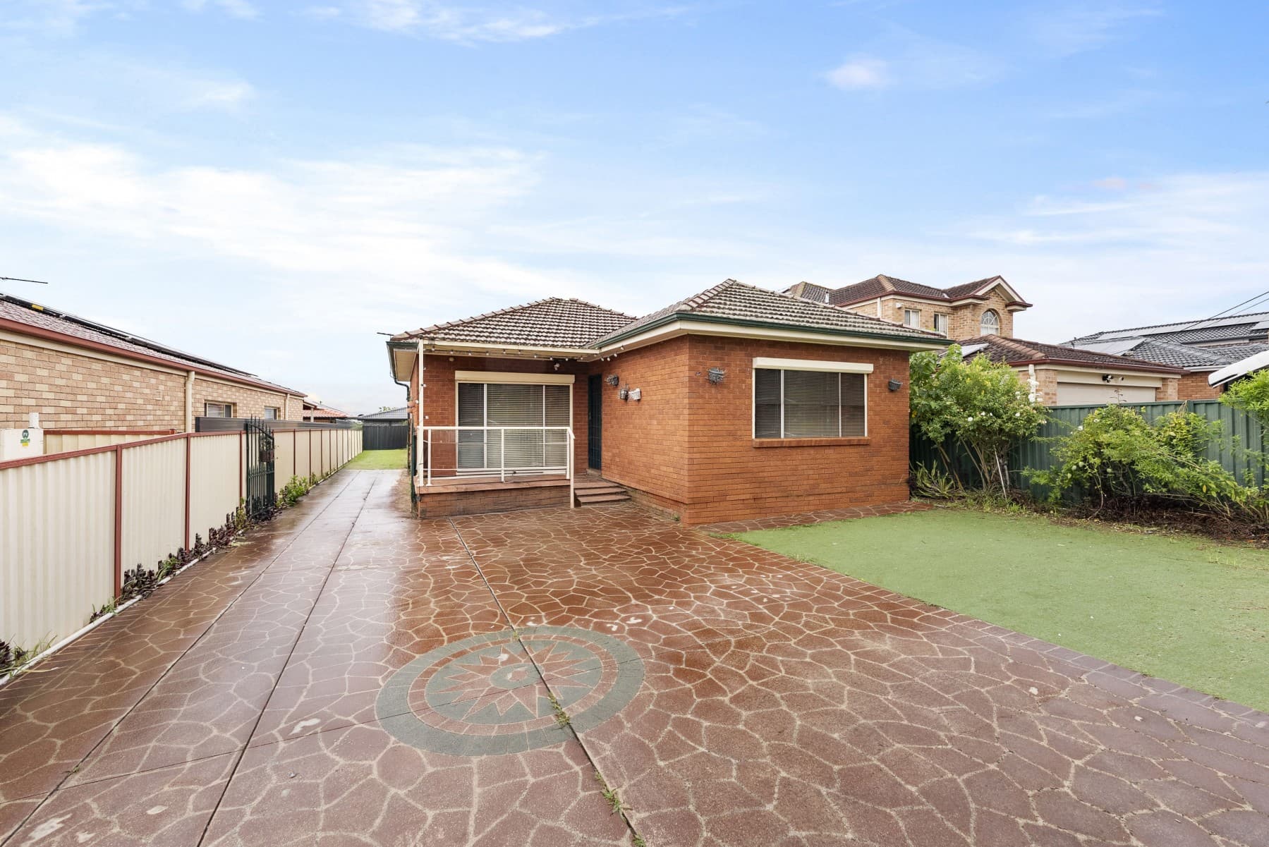 106a Neville Street, Smithfield - Image 1