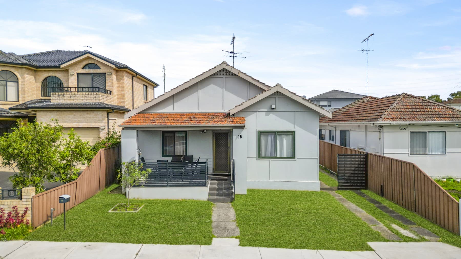 16 Warialda Street, Merrylands - Image 1