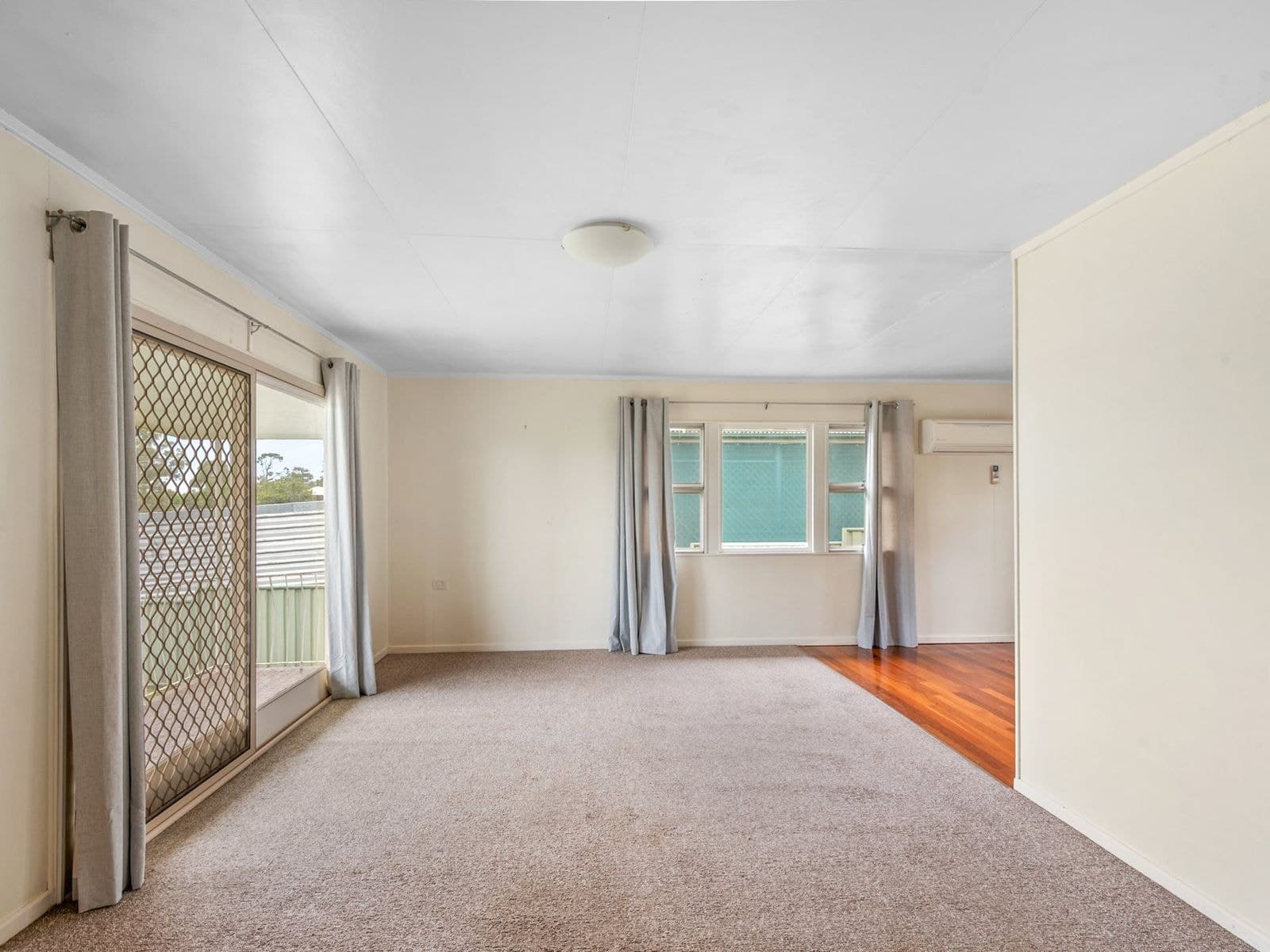 31 Clowes Crescent, Warwick - Thumbnail 6