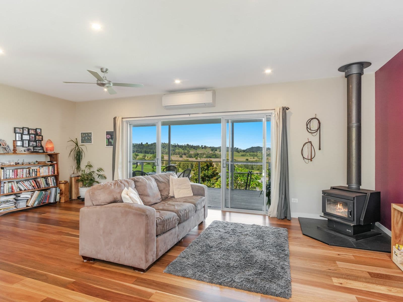 27 Tareeda Court, Spring Grove - Thumbnail 8