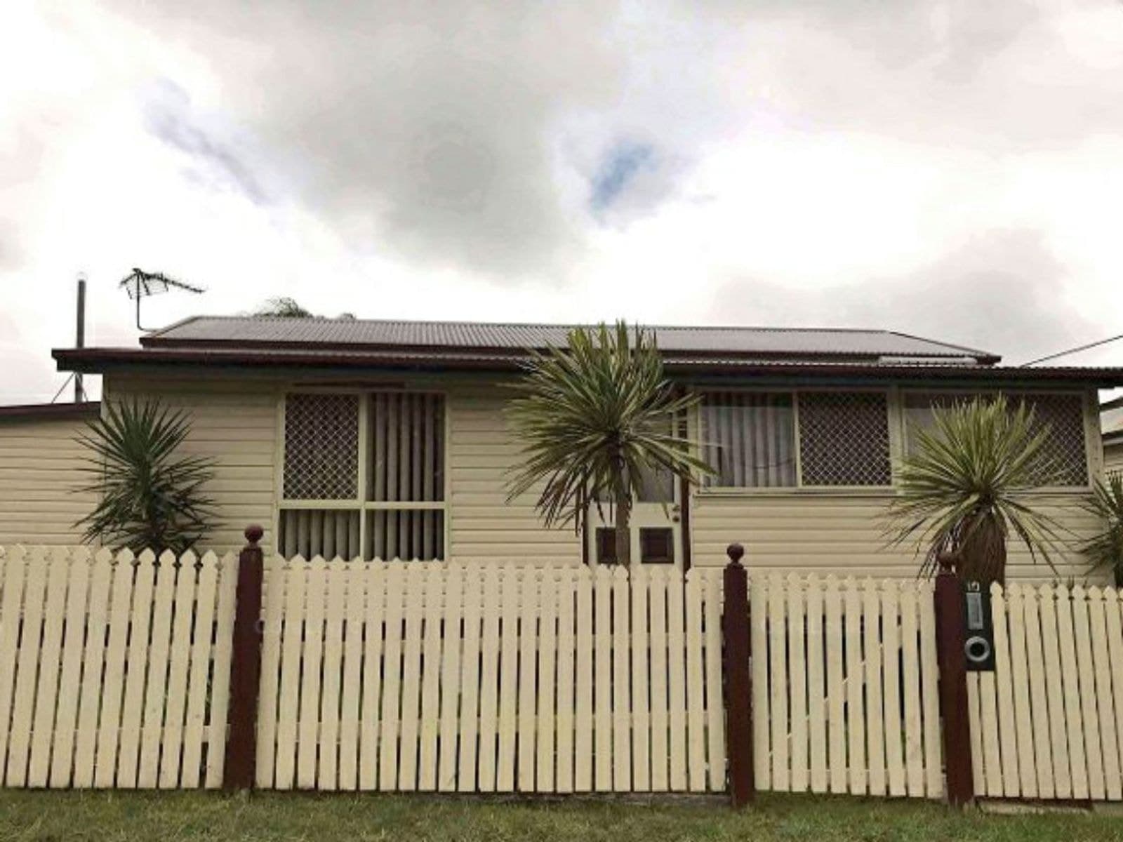 10 Percy Street, Warwick - Thumbnail 4