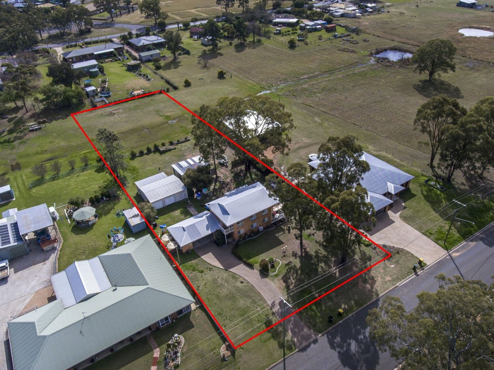 67 Law Road, Warwick - Thumbnail 4