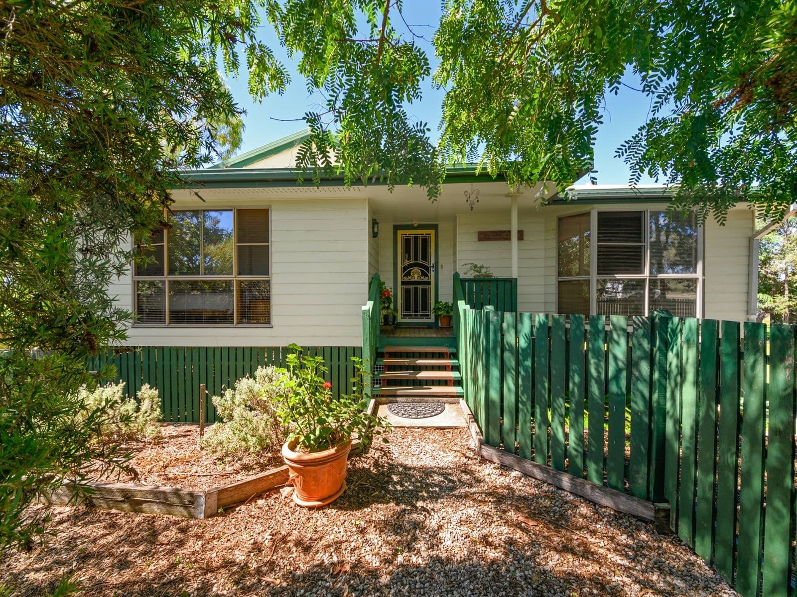 11 Warner Street, Rosenthal Heights - Thumbnail 4