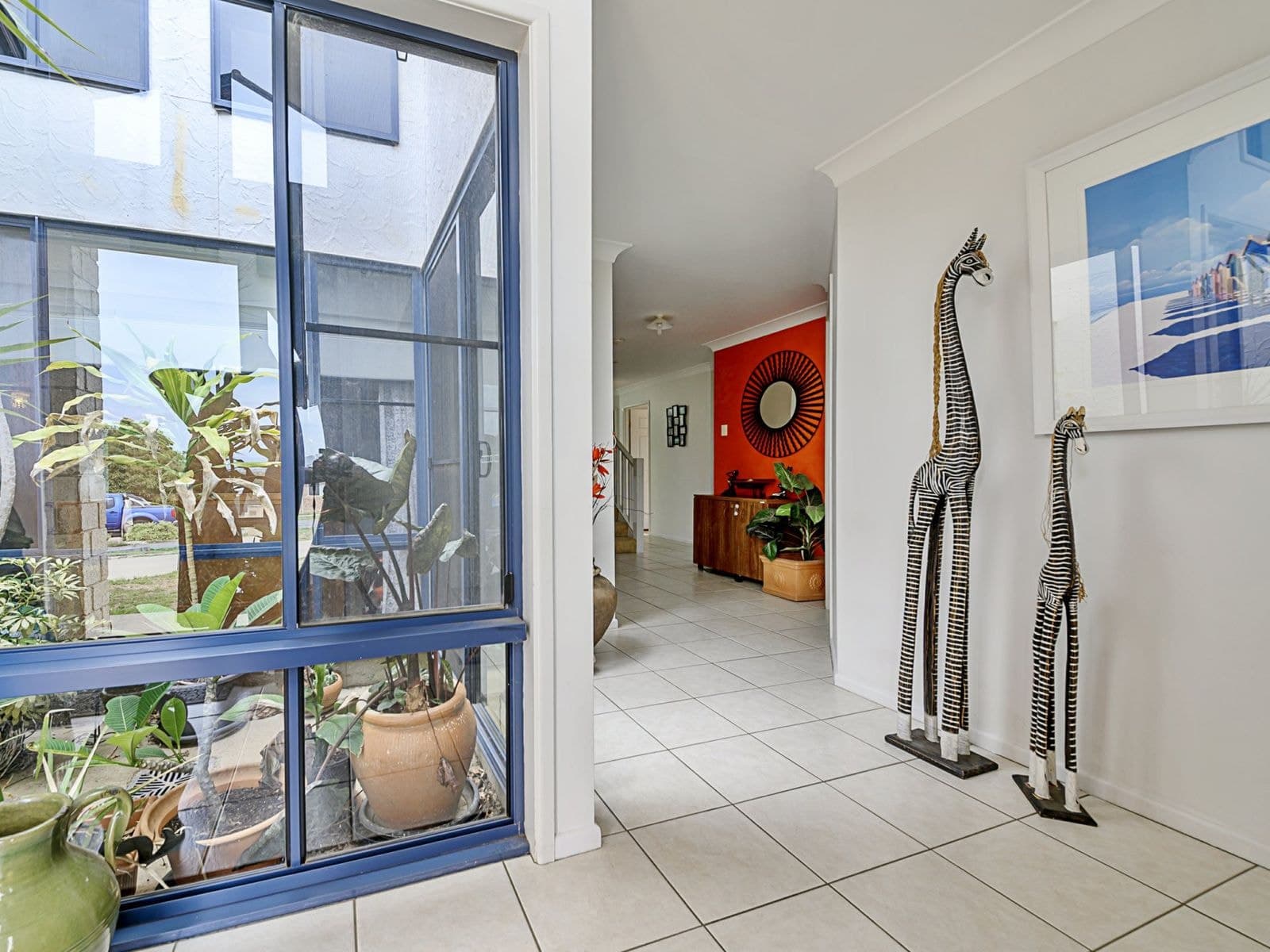 7 Sandstone Court, Warwick - Thumbnail 6