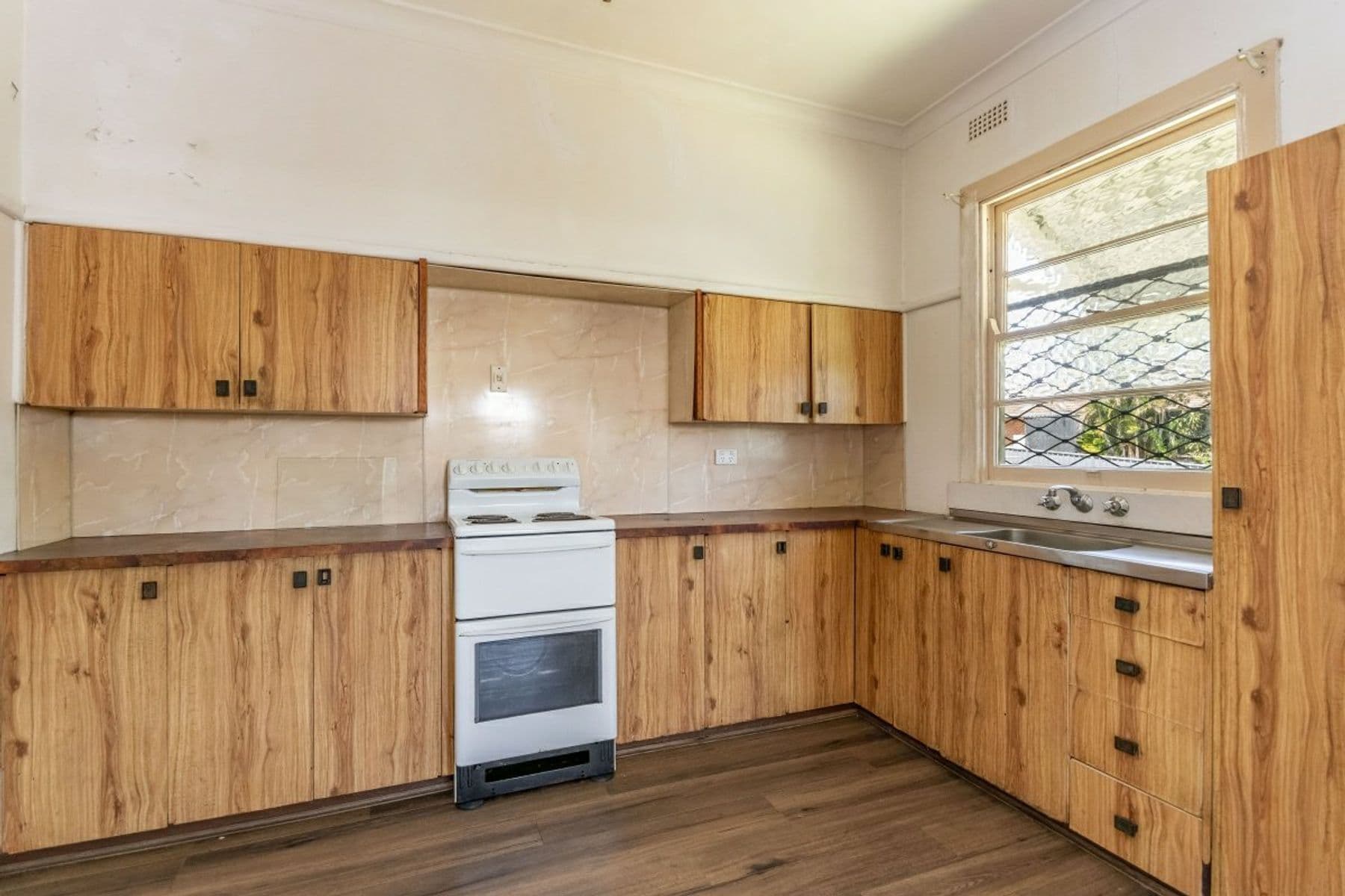 51 Stapleton Avenue, Casino - Thumbnail 8
