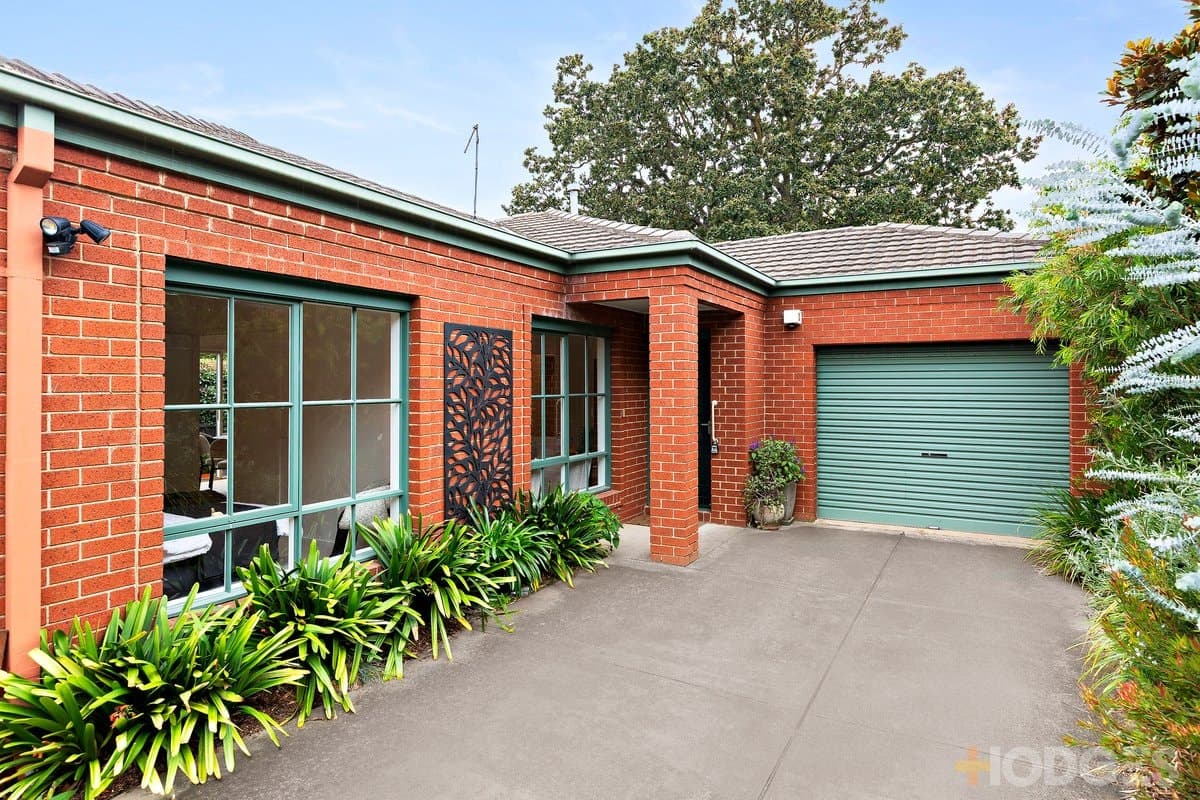2 / 2 McLauchlin Avenue, Sandringham, VIC, 3191, Sandringham - Image 1