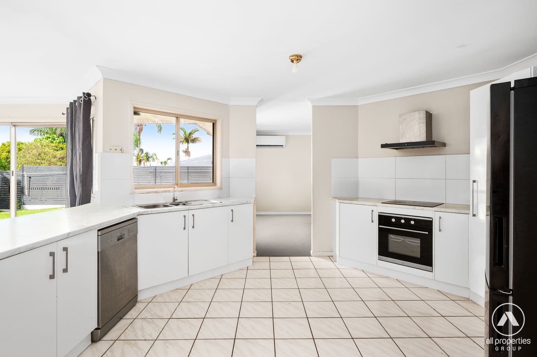 9 WILKINS COURT, Boronia Heights QLD 4124, Boronia Heights - Thumbnail 3