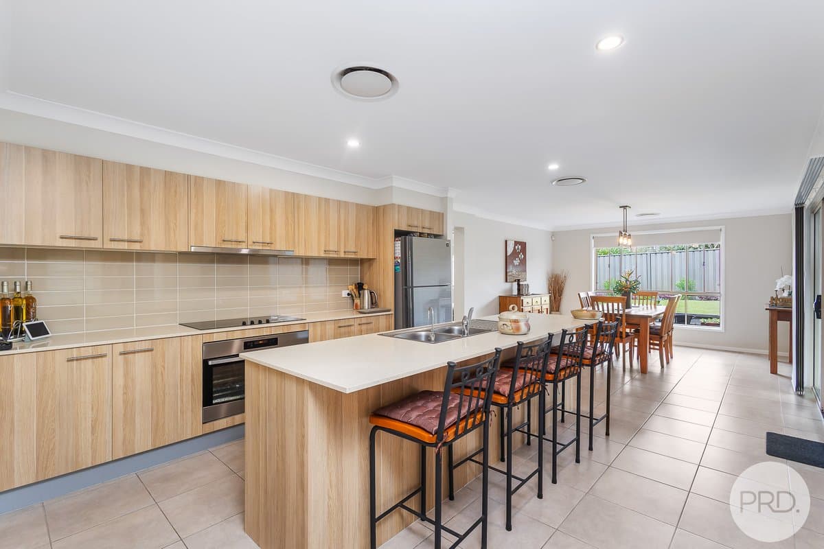 14 Curlew Cove, SALAMANDER BAY NSW 2317, Salamander Bay - Thumbnail 3