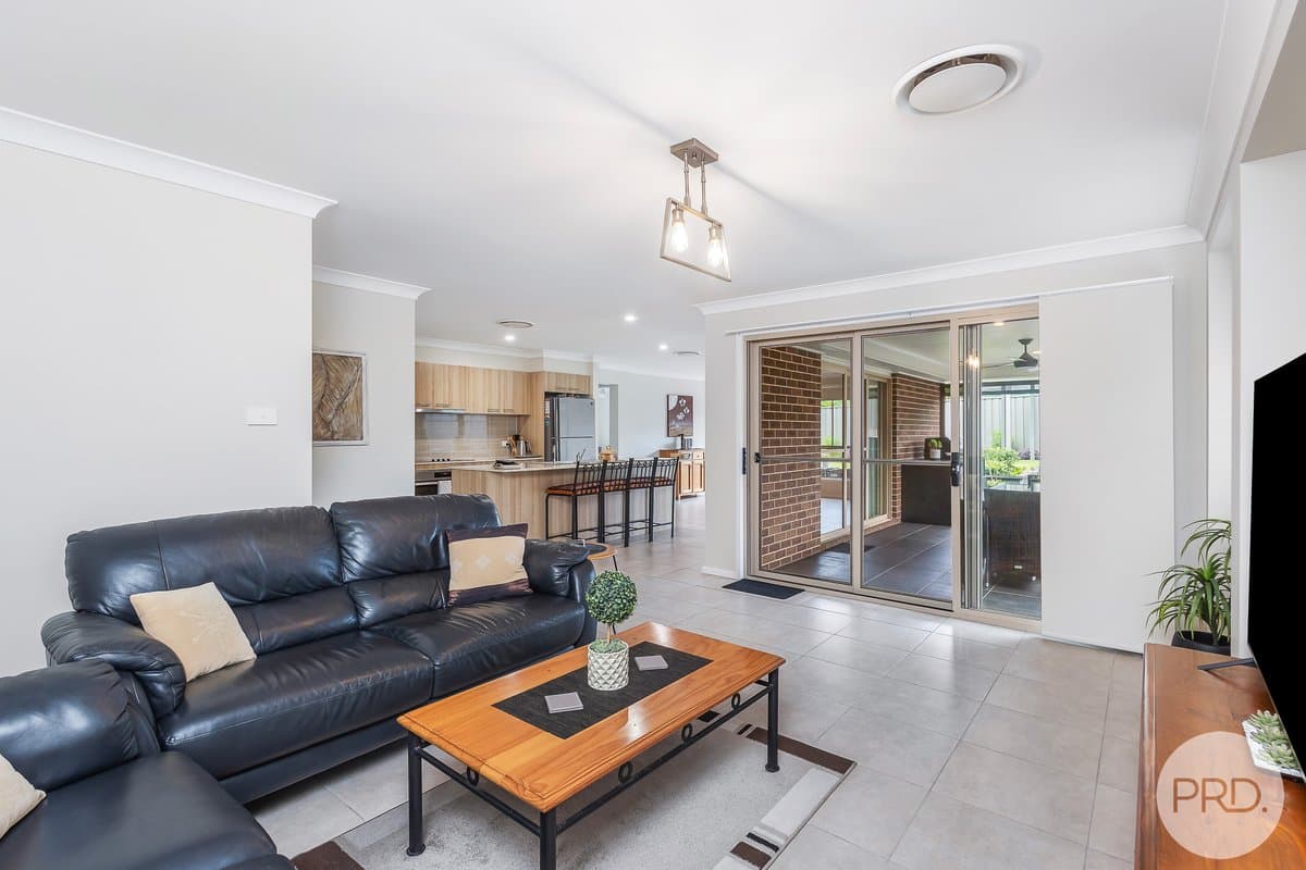 14 Curlew Cove, SALAMANDER BAY NSW 2317, Salamander Bay - Thumbnail 5