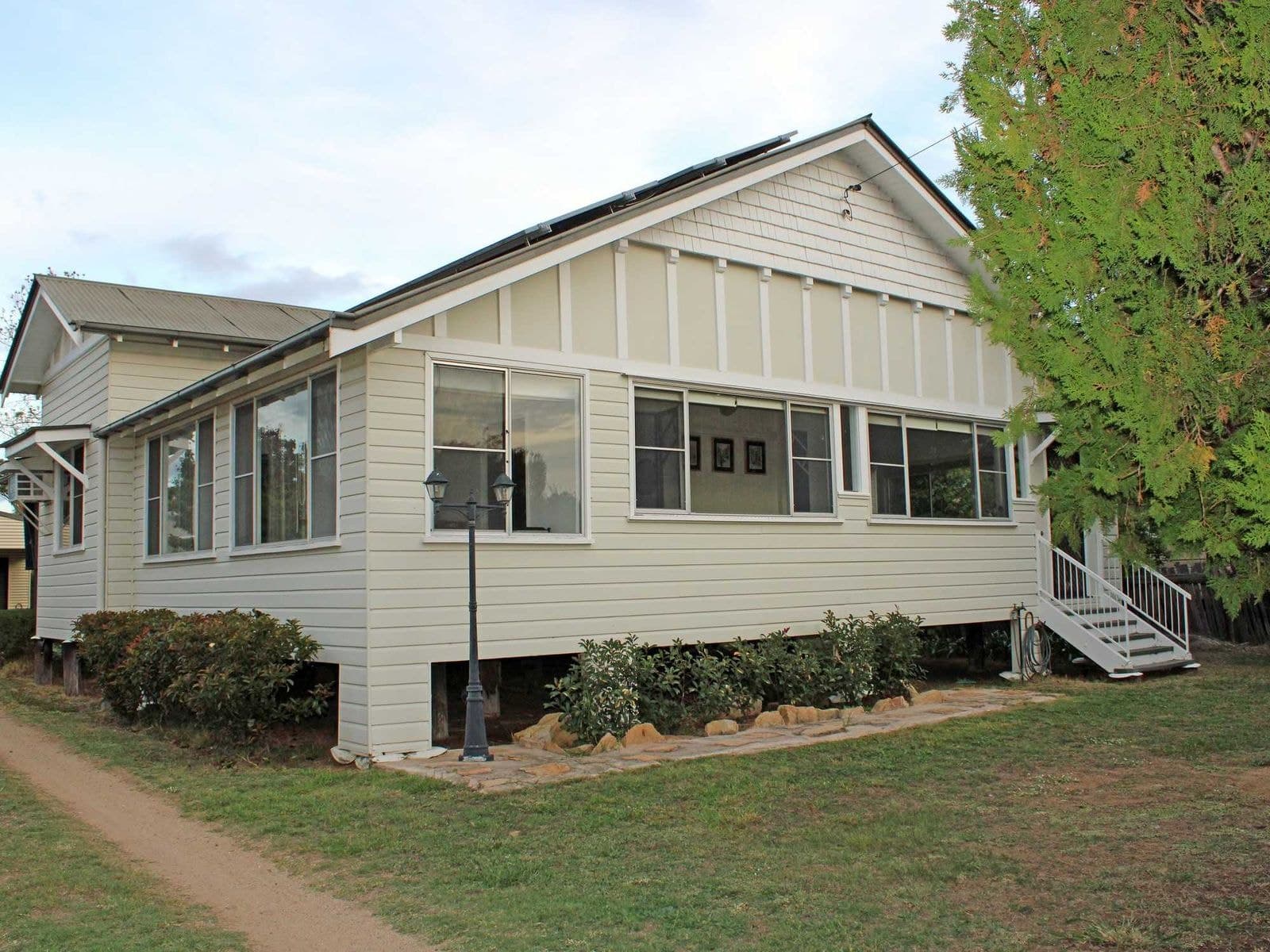 44 Dragon Street, Warwick - Thumbnail 4