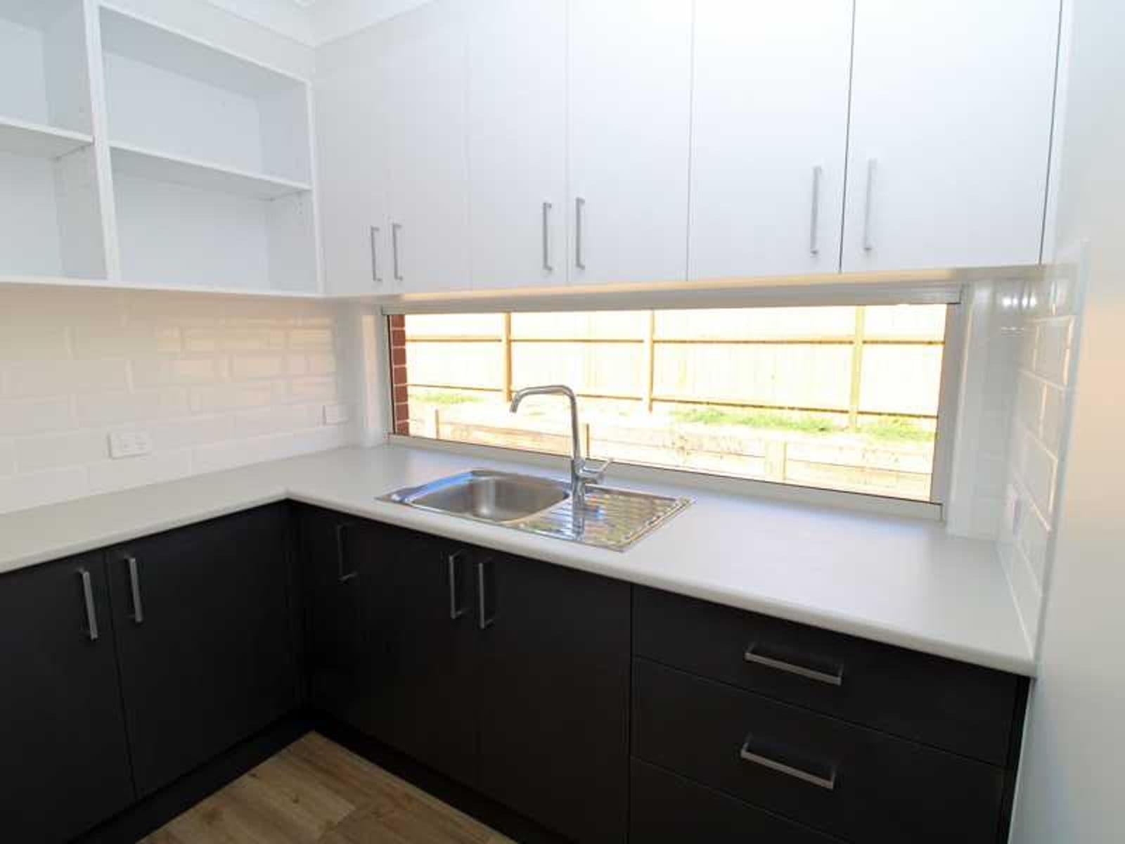 402 East Street, Warwick - Thumbnail 7