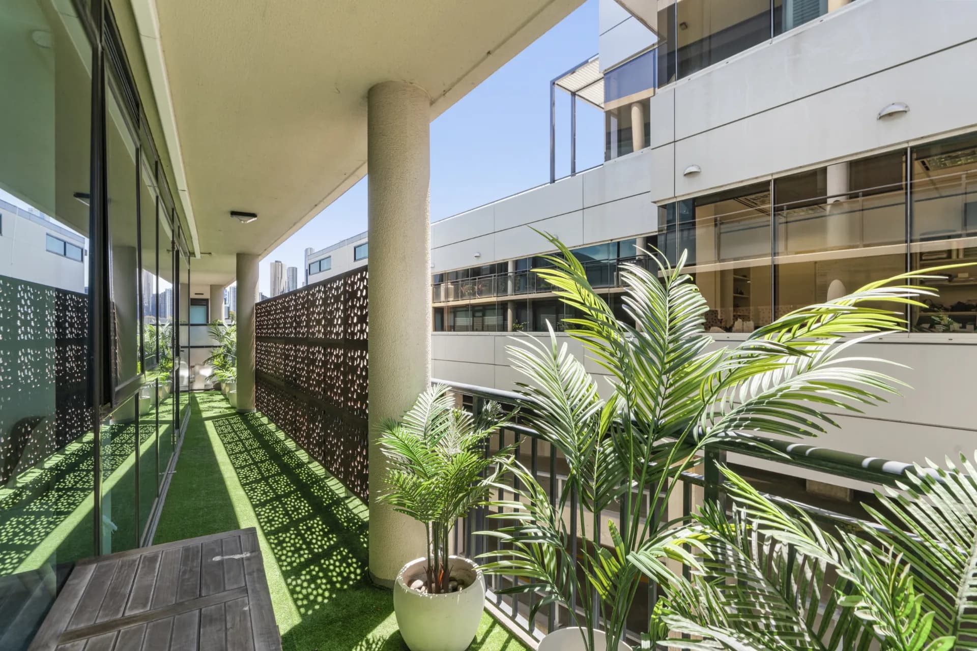 63/1 Sandilands Street, South Melbourne - Thumbnail 2