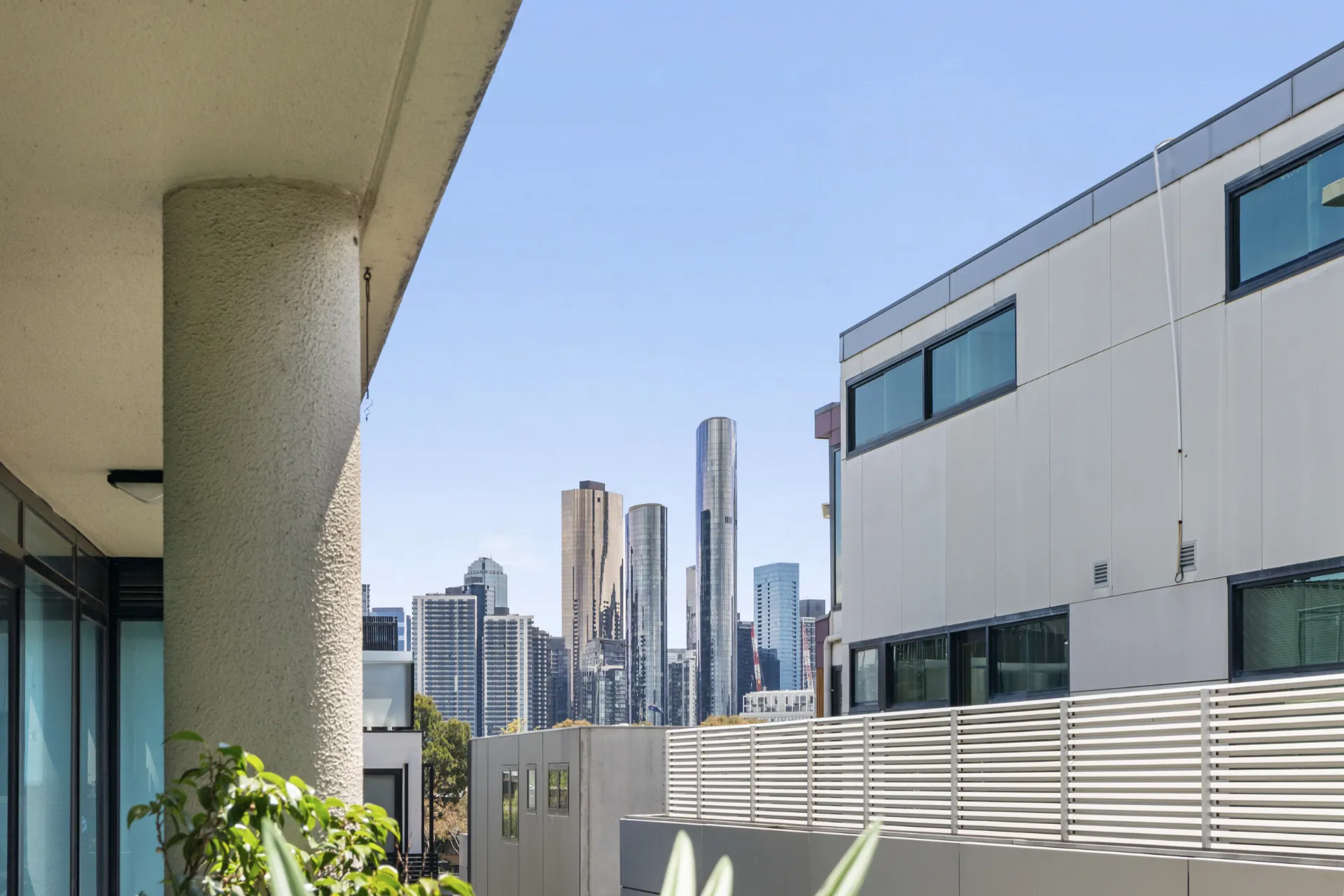 63/1 Sandilands Street, South Melbourne - Thumbnail 3