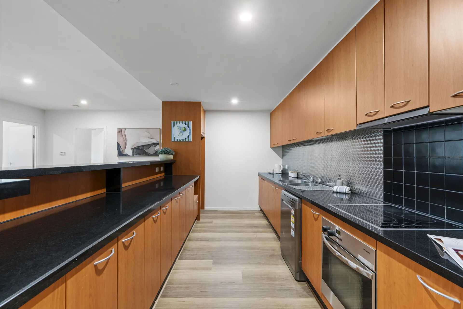 63/1 Sandilands Street, South Melbourne - Thumbnail 8