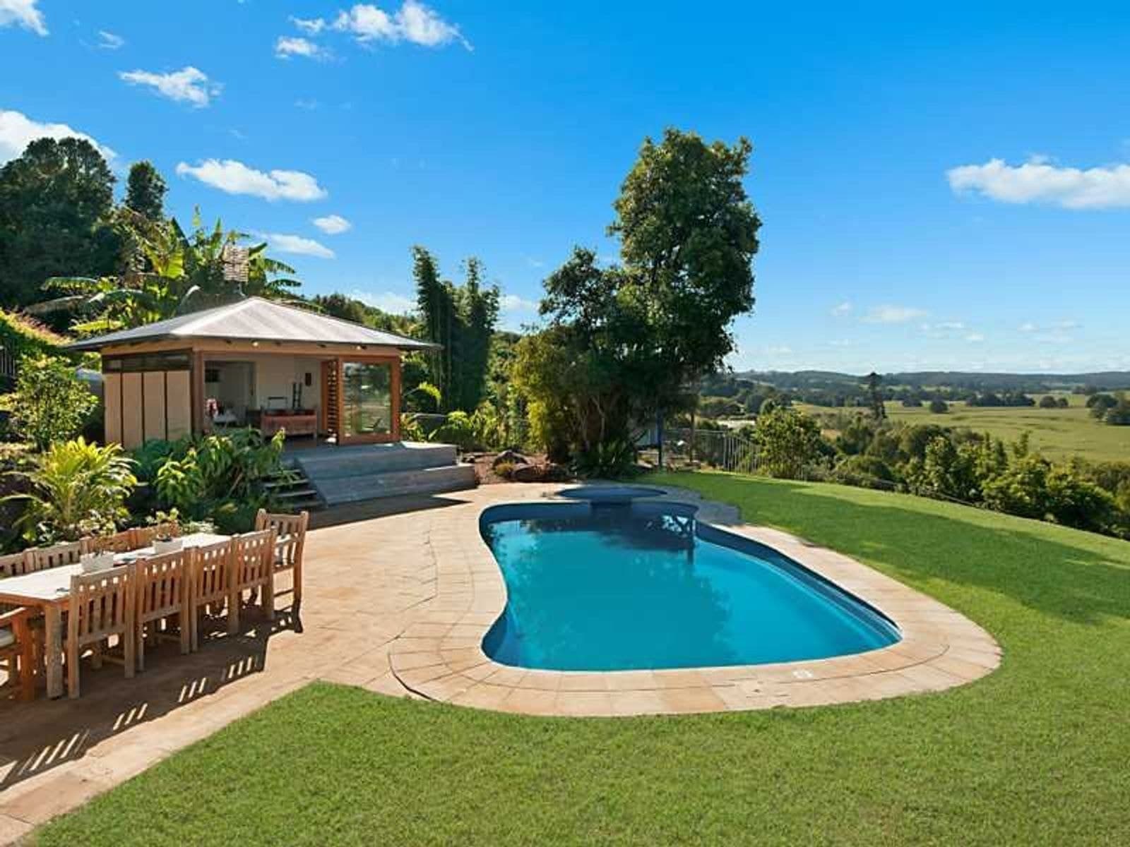 11 Rainforest Drive, Eltham - Thumbnail 4
