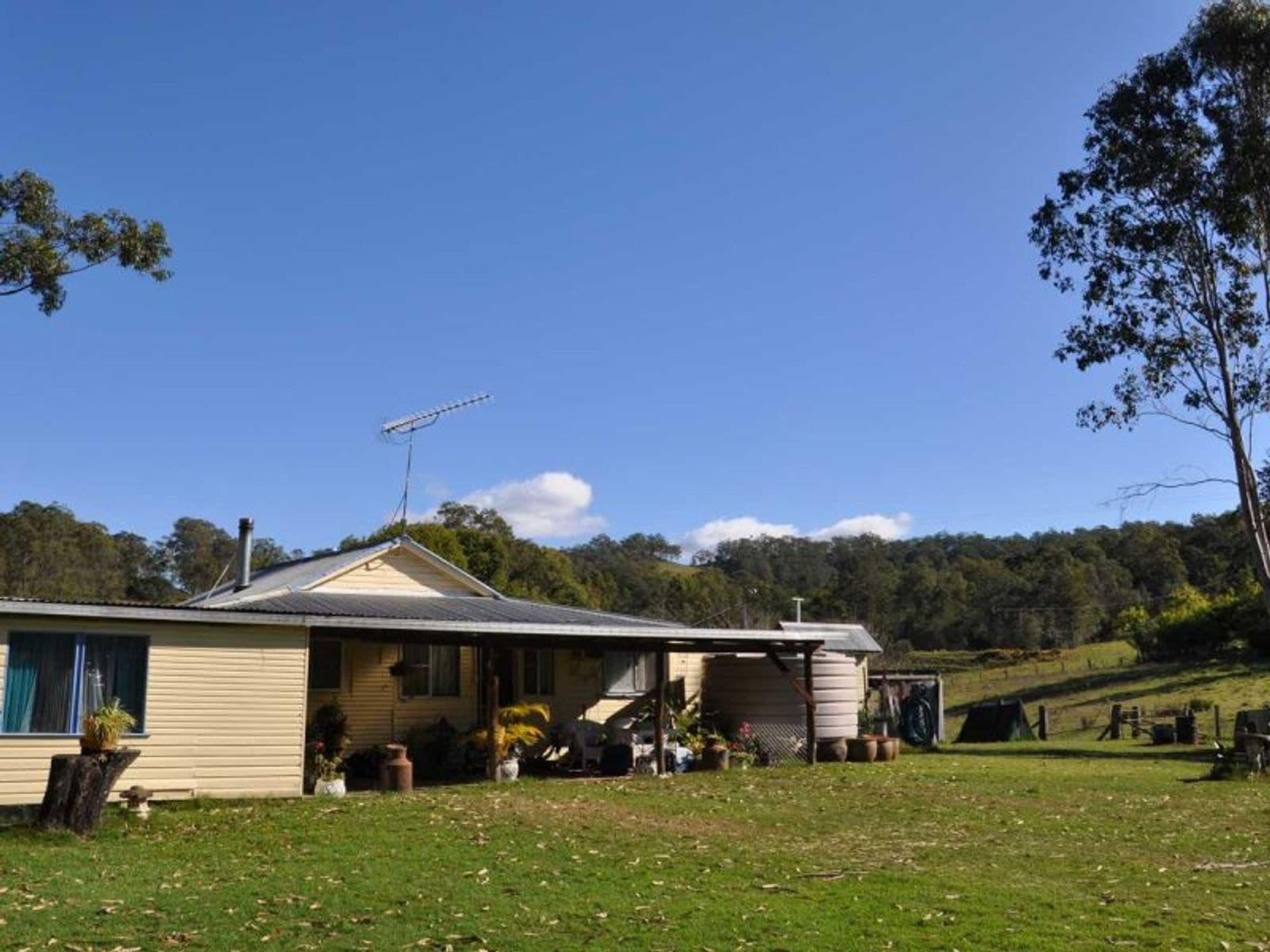 6 Hiscockes Rd, Theresa Creek - Thumbnail 6