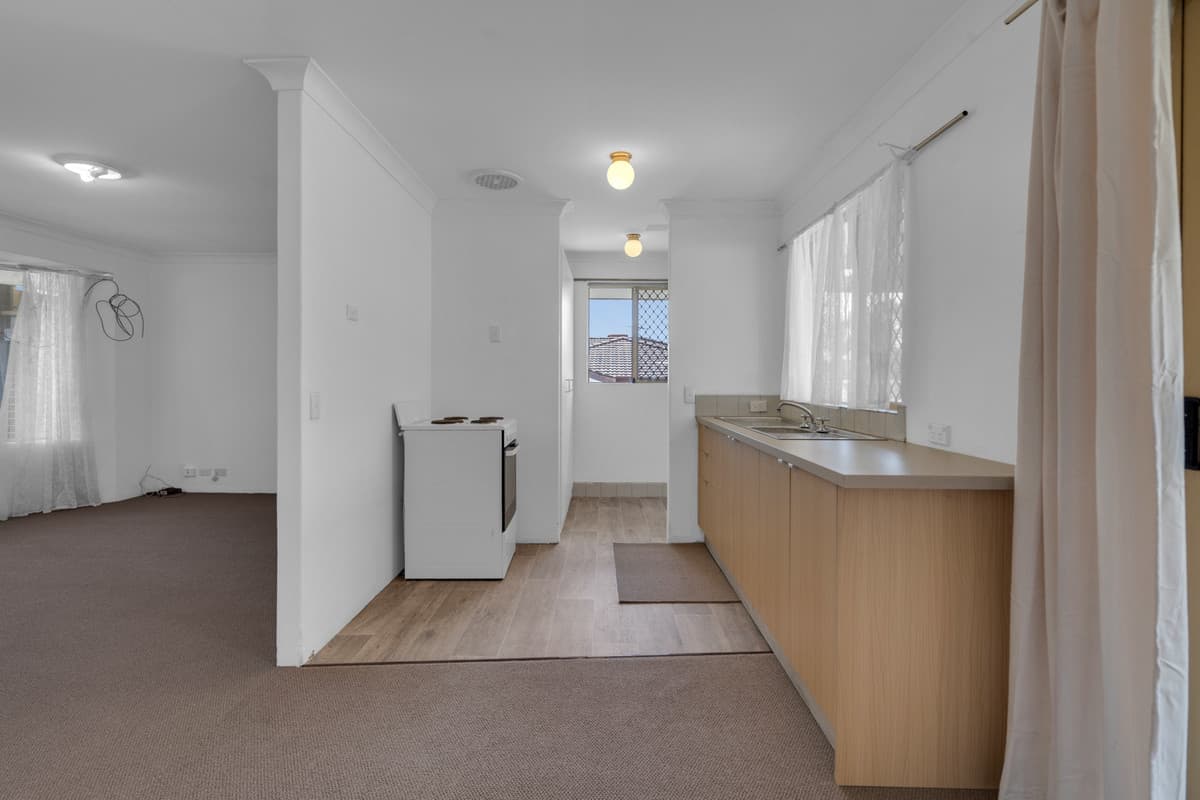 18 Norcott Vista, Marangaroo, WA, Marangaroo - Thumbnail 3