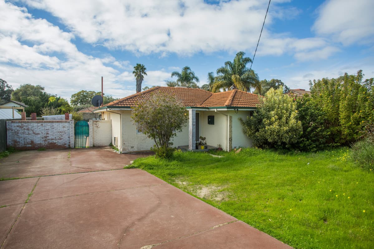 67 Altone Road, Lockridge, WA, Lockridge - Image 1