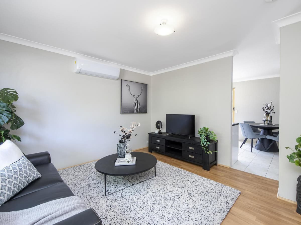 106 Ferguson Street, Midland, WA, Midland - Thumbnail 2