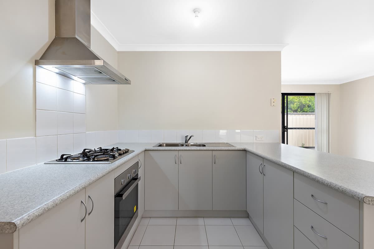 3/20 William Street, Armadale, WA, Armadale - Thumbnail 3
