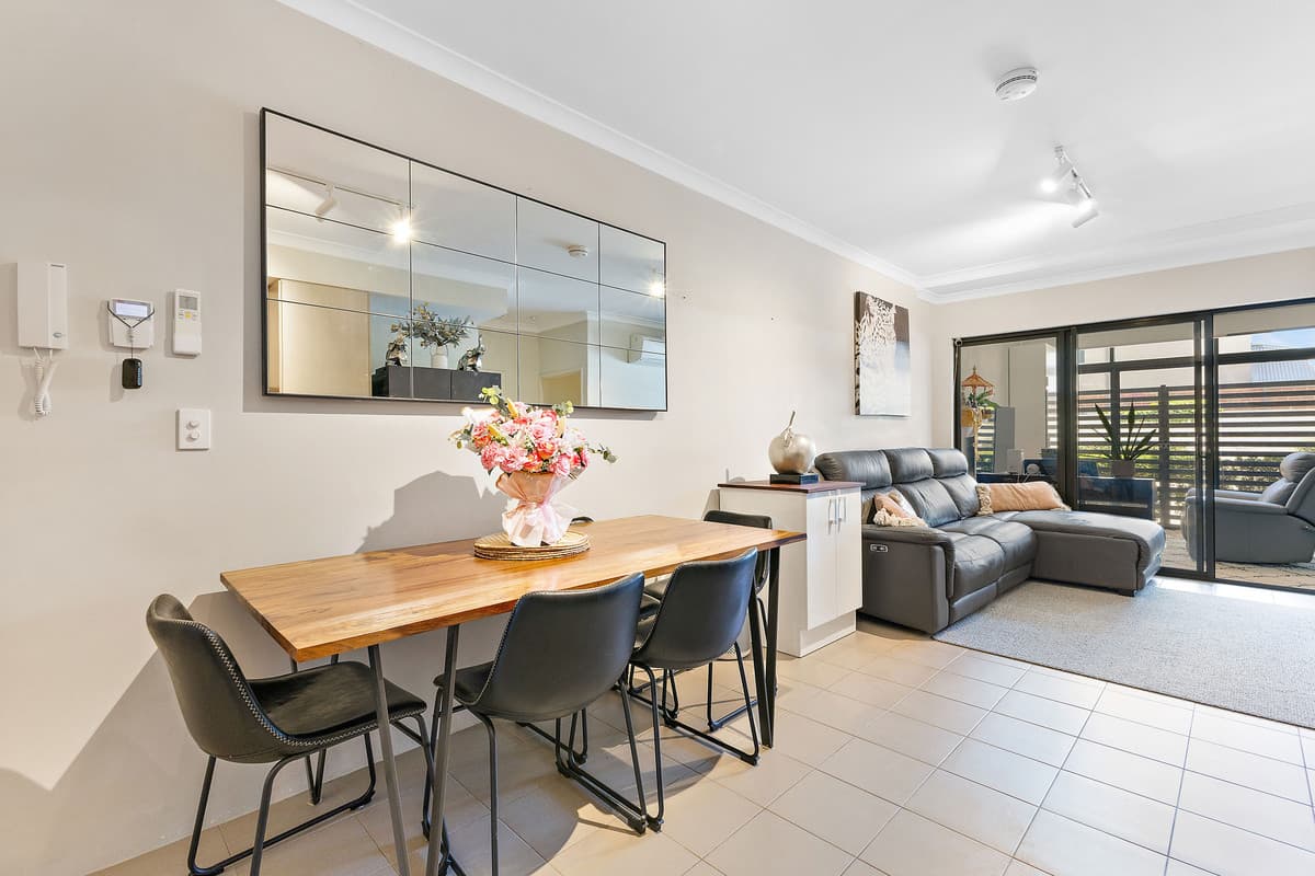 2/4 Crown Street, Rivervale, WA, Rivervale - Thumbnail 3
