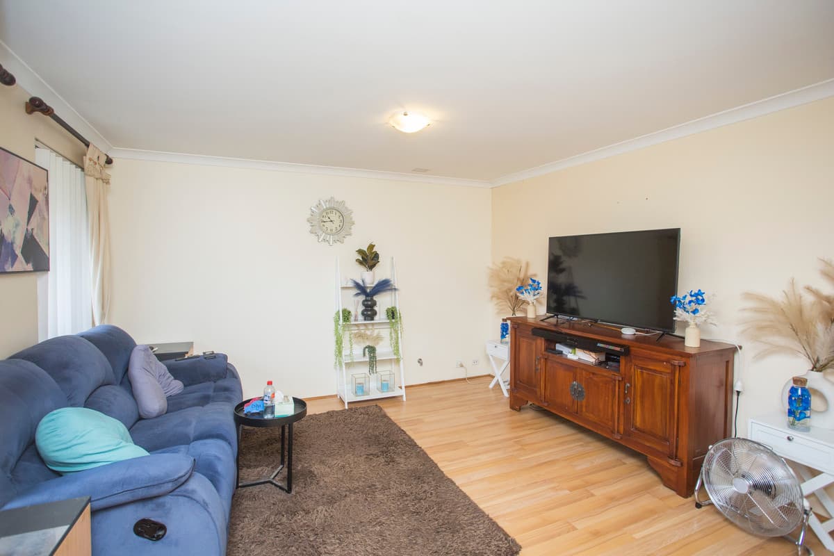 8 Beenan Elbow, South Guildford, WA, South Guildford - Thumbnail 2