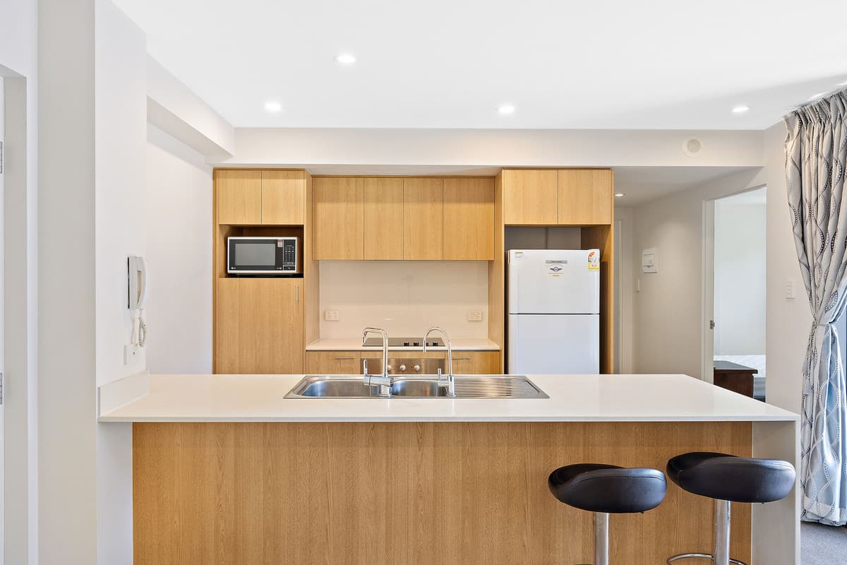 54/208 Adelaide Terrace, East Perth, WA, East Perth - Thumbnail 3