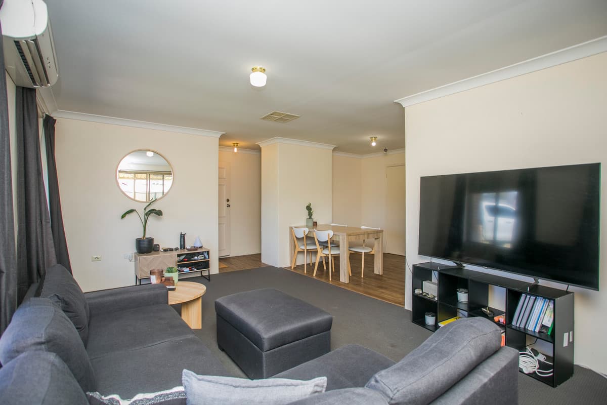 10 Purus Close, Beechboro, WA, Beechboro - Thumbnail 2