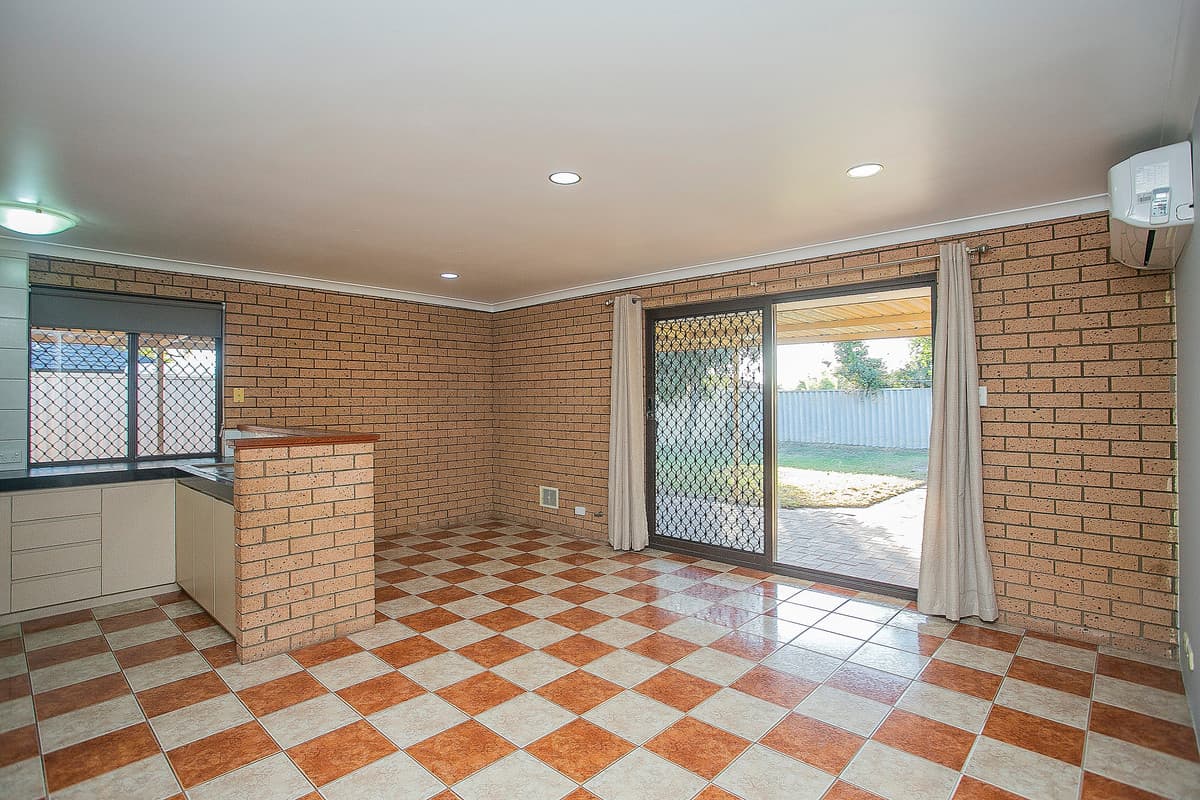 29 Wooramel Way, Cooloongup, WA, Cooloongup - Thumbnail 2