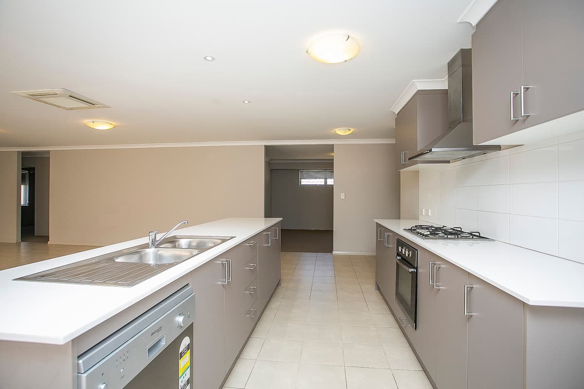 5 Parrot Close, Singleton, WA, Singleton - Thumbnail 2