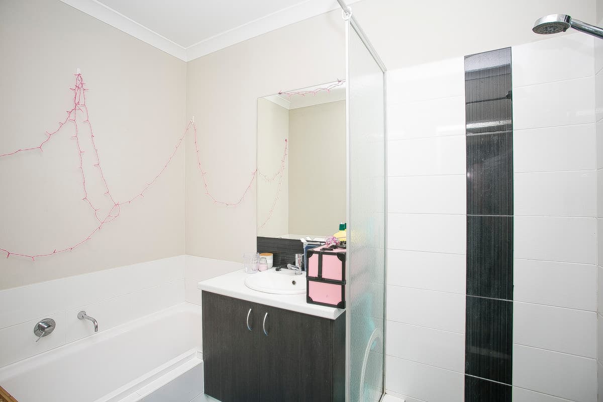 147 Banrock Drive, Ellenbrook, WA, Ellenbrook - Thumbnail 3