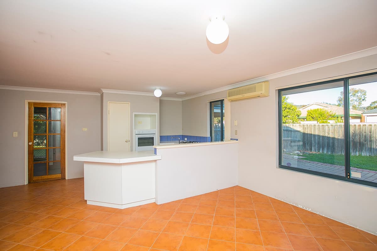 13 Swinden Court, Maddington, WA, Maddington - Thumbnail 3