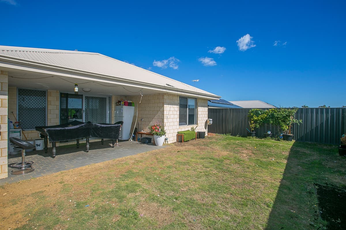 33 Moonee Street, Lakelands, WA, Lakelands - Thumbnail 2