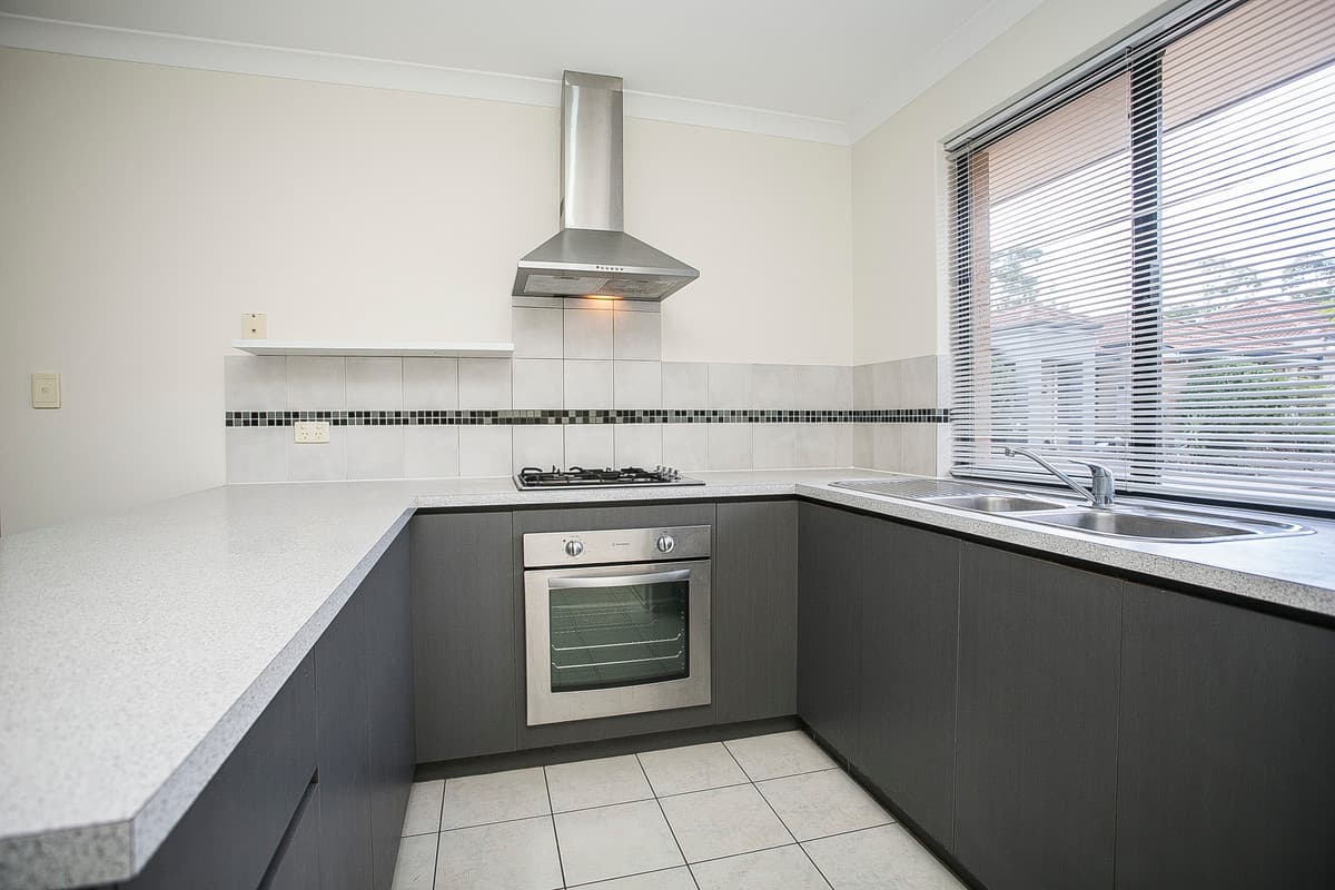 3/7 Ellam Street, St James, WA, St James - Thumbnail 2