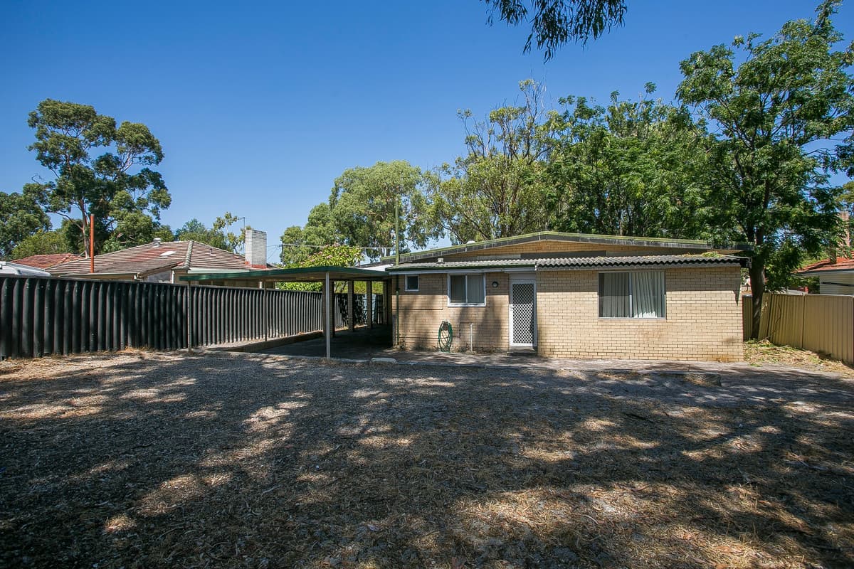 271 Morley Drive East, Lockridge, WA, Lockridge - Thumbnail 3