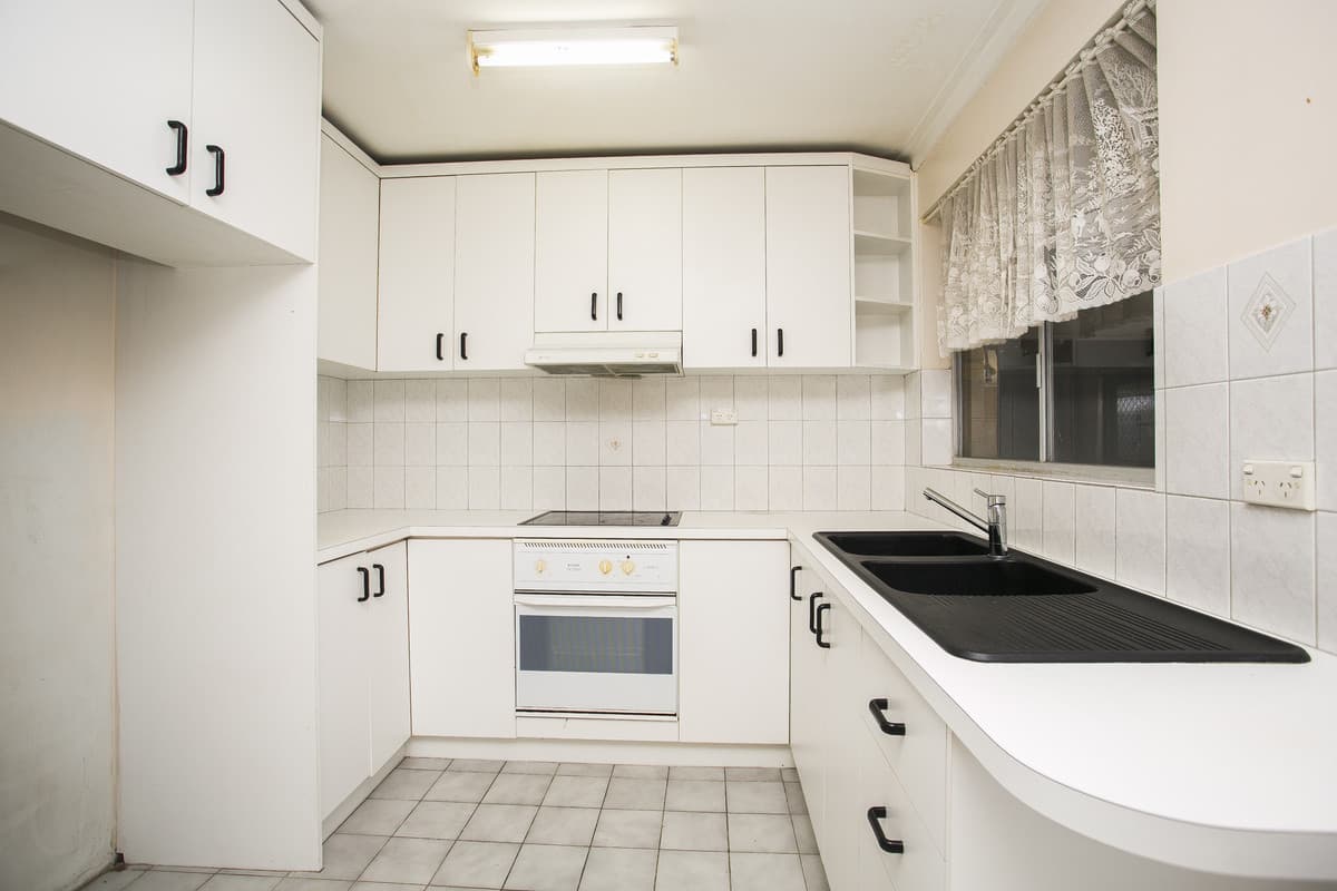 16 Lyminge Street, Gosnells, WA, Gosnells - Thumbnail 3